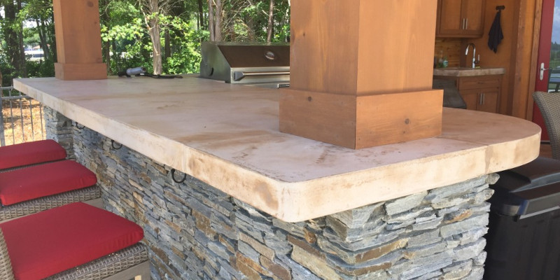 Three Factors to Consider Before You Choose Your Outdoor Kitchen Countertops